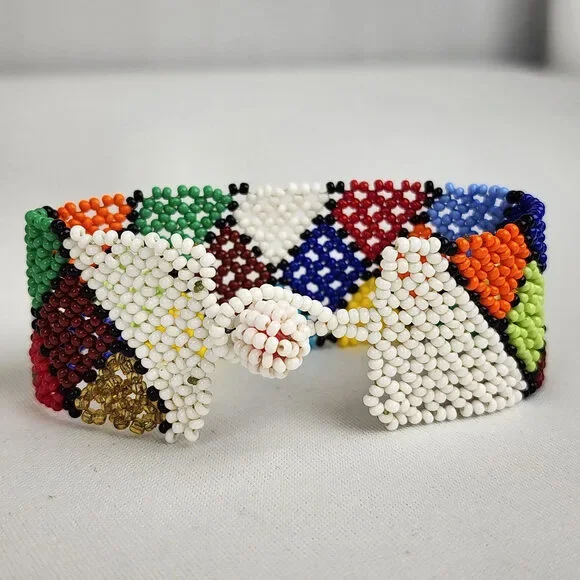 Colorful Triangle Beaded Bracelet - Picture 5 of 7